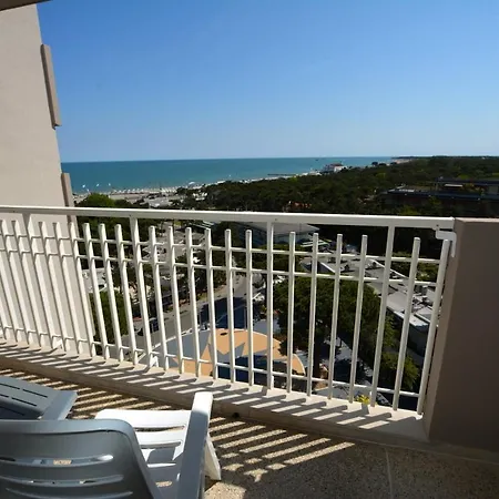 Lignano Pineta With Sea View Apartment Lignano Sabbiadoro Exterior photo