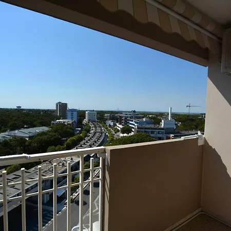 Lignano Pineta With Sea View Apartment Lignano Sabbiadoro Exterior photo