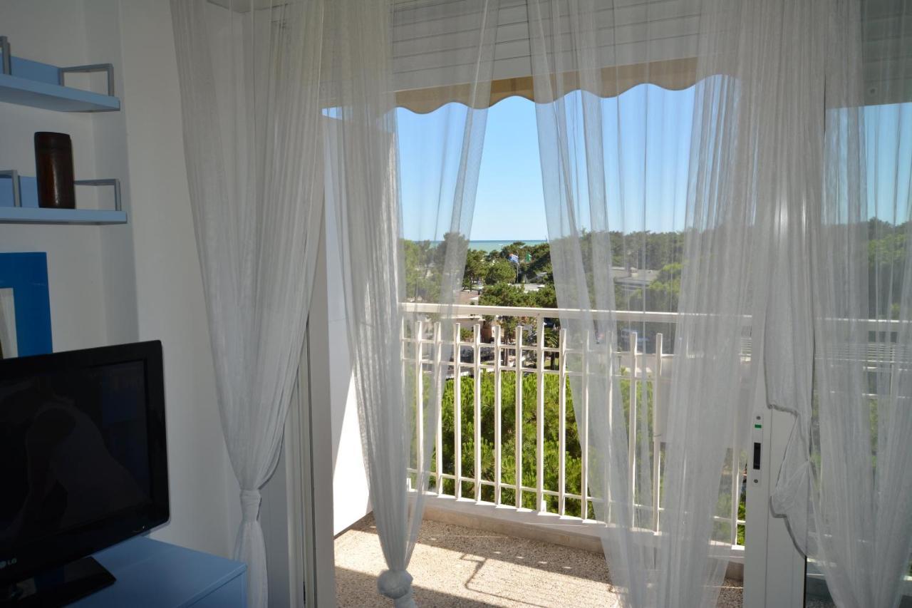 Lignano Pineta With Sea View Apartment